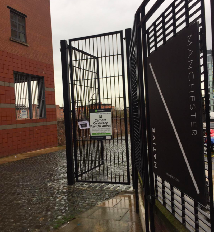 1654017349gates.png